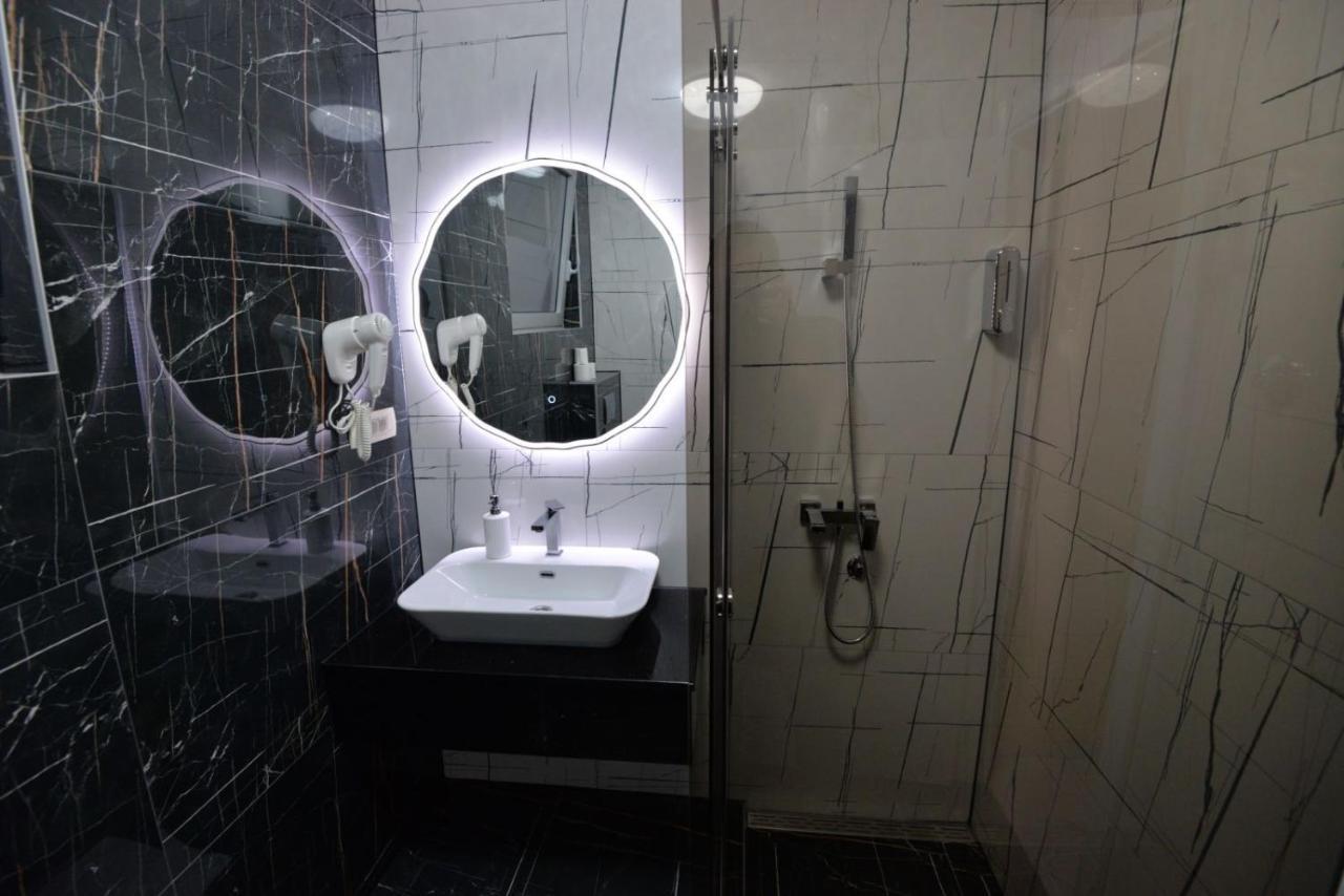 Prenociste Bis Hotel Prijepolje Luaran gambar