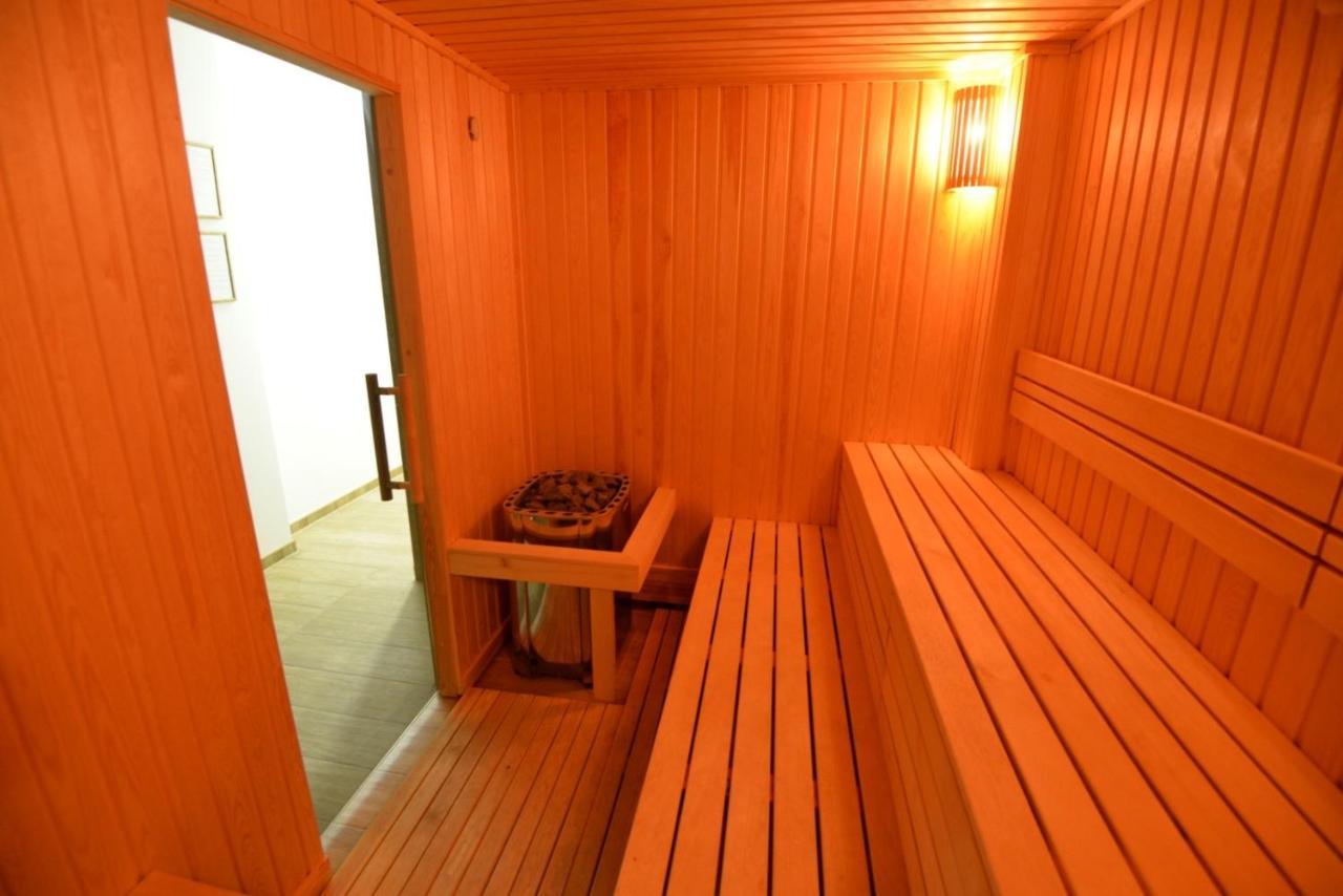 Prenociste Bis Hotel Prijepolje Luaran gambar
