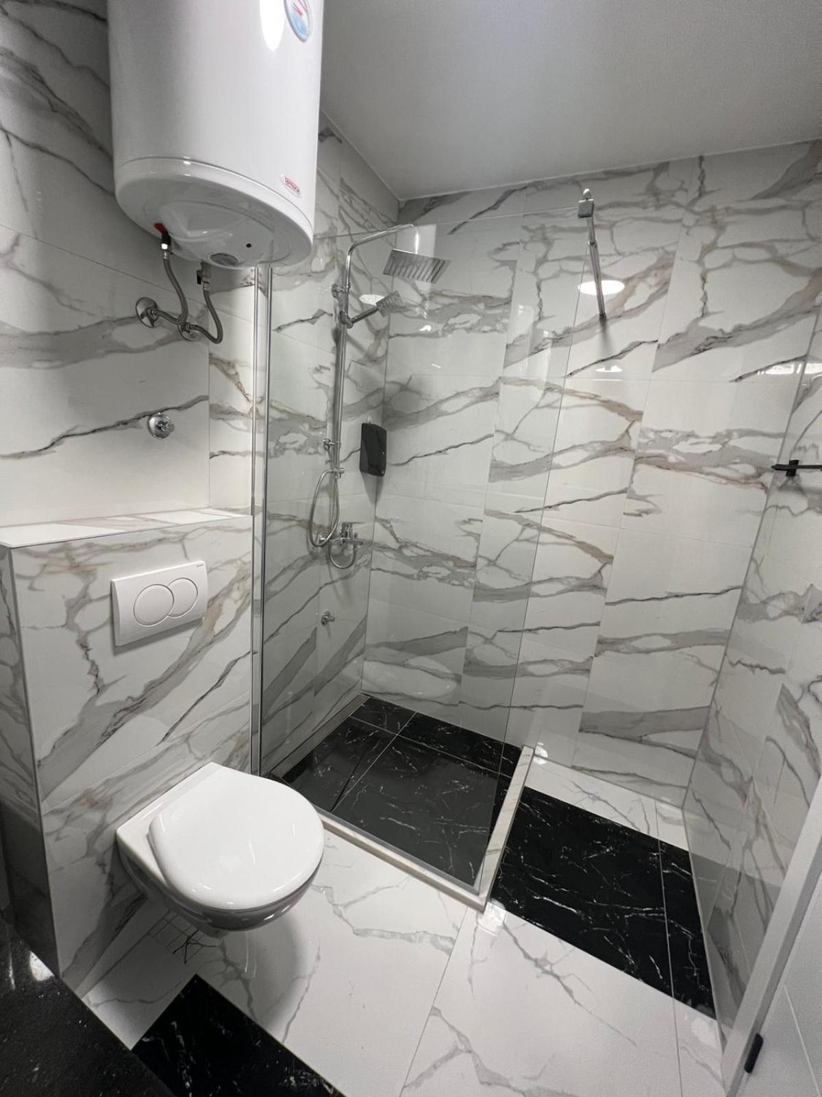 Prenociste Bis Hotel Prijepolje Luaran gambar