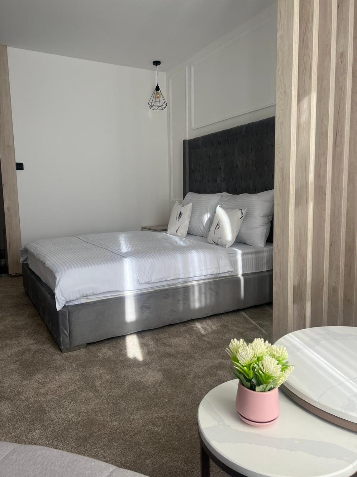 Prenociste Bis Hotel Prijepolje Luaran gambar