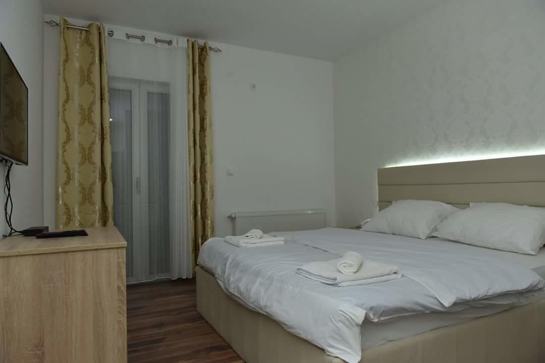 Prenociste Bis Hotel Prijepolje Luaran gambar